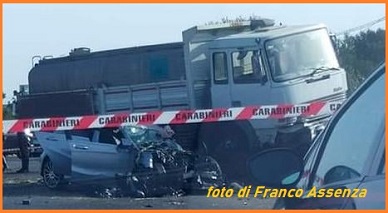 Ennesima Tragedia Della Strada Nel Ragusano Scontro Auto Camion Muore